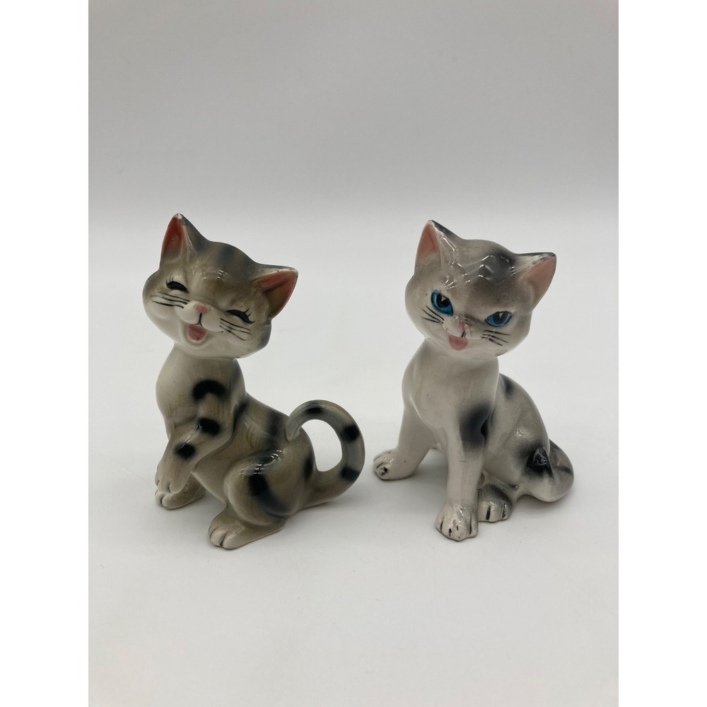 Vintage Japan Ceramic Grey Tabby Cat Figurines Pair Winking Blue Eyes Kitsch